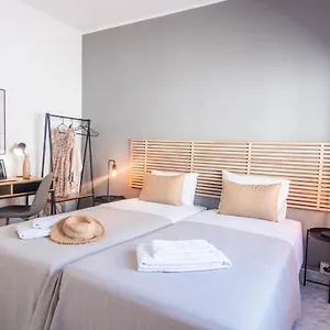 Virginia Hostel Lagoa (Algarve)
