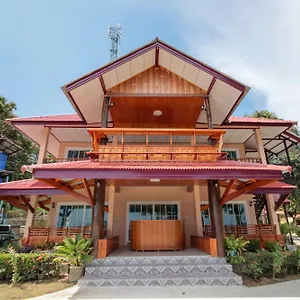 https://bamboo-bay-family-resort.koh-lantahotels.net
